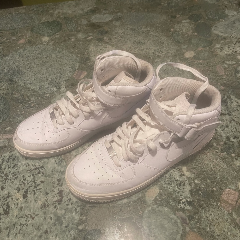 Men’s Nike Air Force 1 High '07 White Size 11